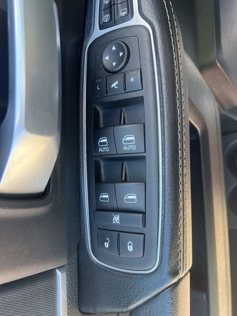 Used 2024 RAM 3500 Big Horn image 14