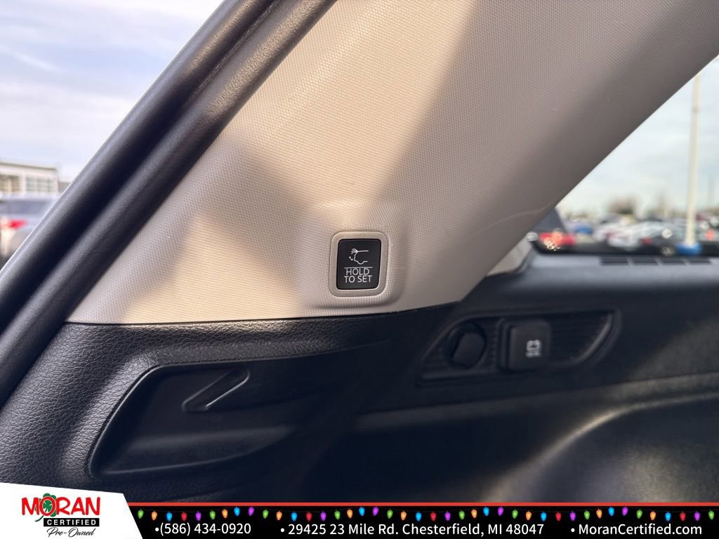 Used 2022 Jeep Grand Cherokee Limited w/ Trailer Tow Prep Group (B) image 33