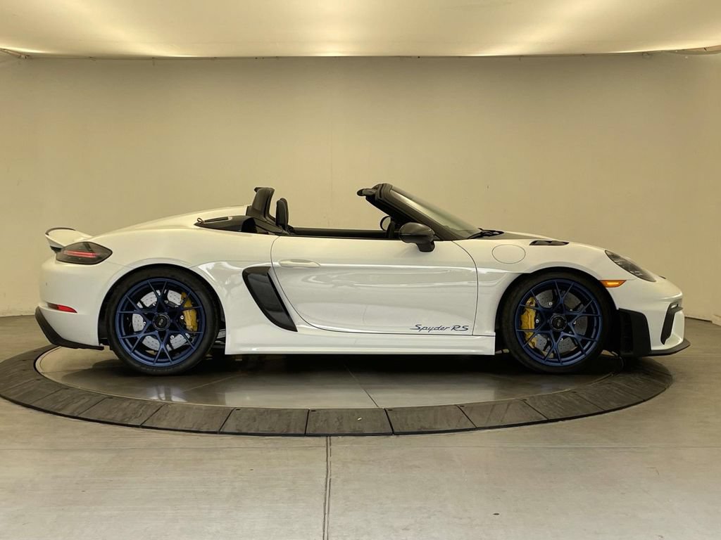 Certified 2025 Porsche 718 Boxster Spyder RS RWD image 8