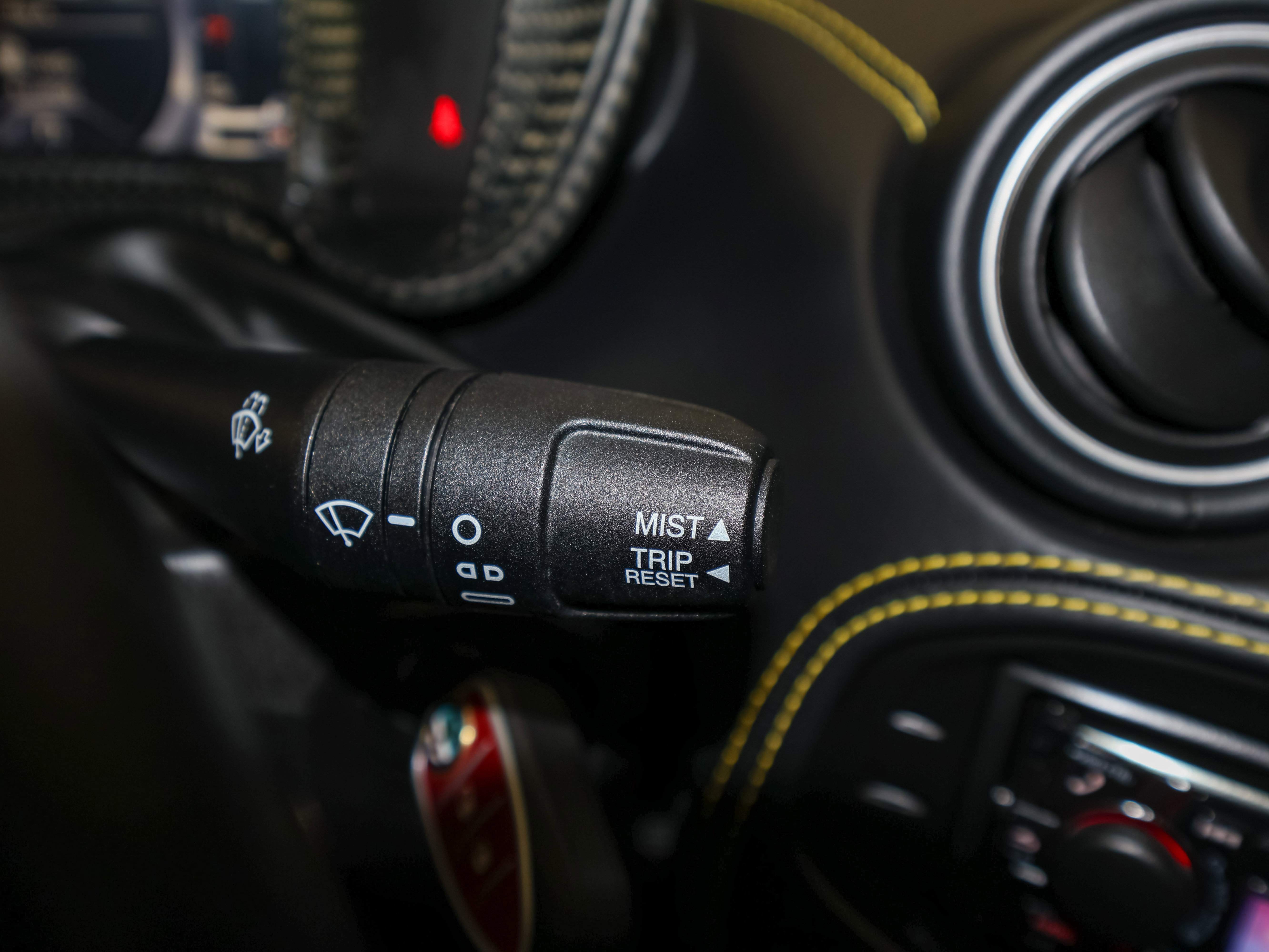 Used 2015 Alfa Romeo 4C Spider w/ Spider Track Package 2 image 23