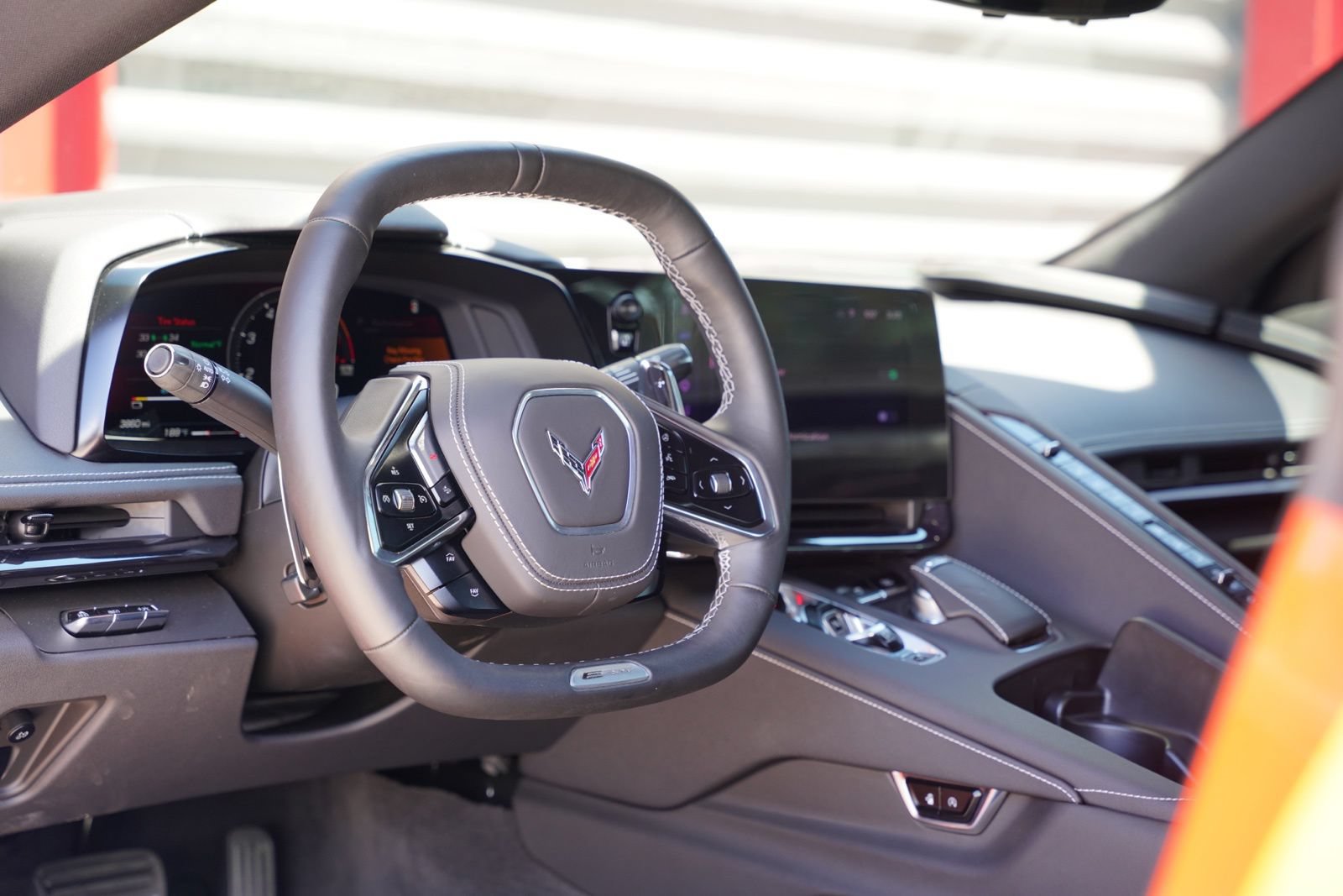 Used 2025 Chevrolet Corvette E-Ray w/ Stealth Interior Trim Package AWD/4WD image 23
