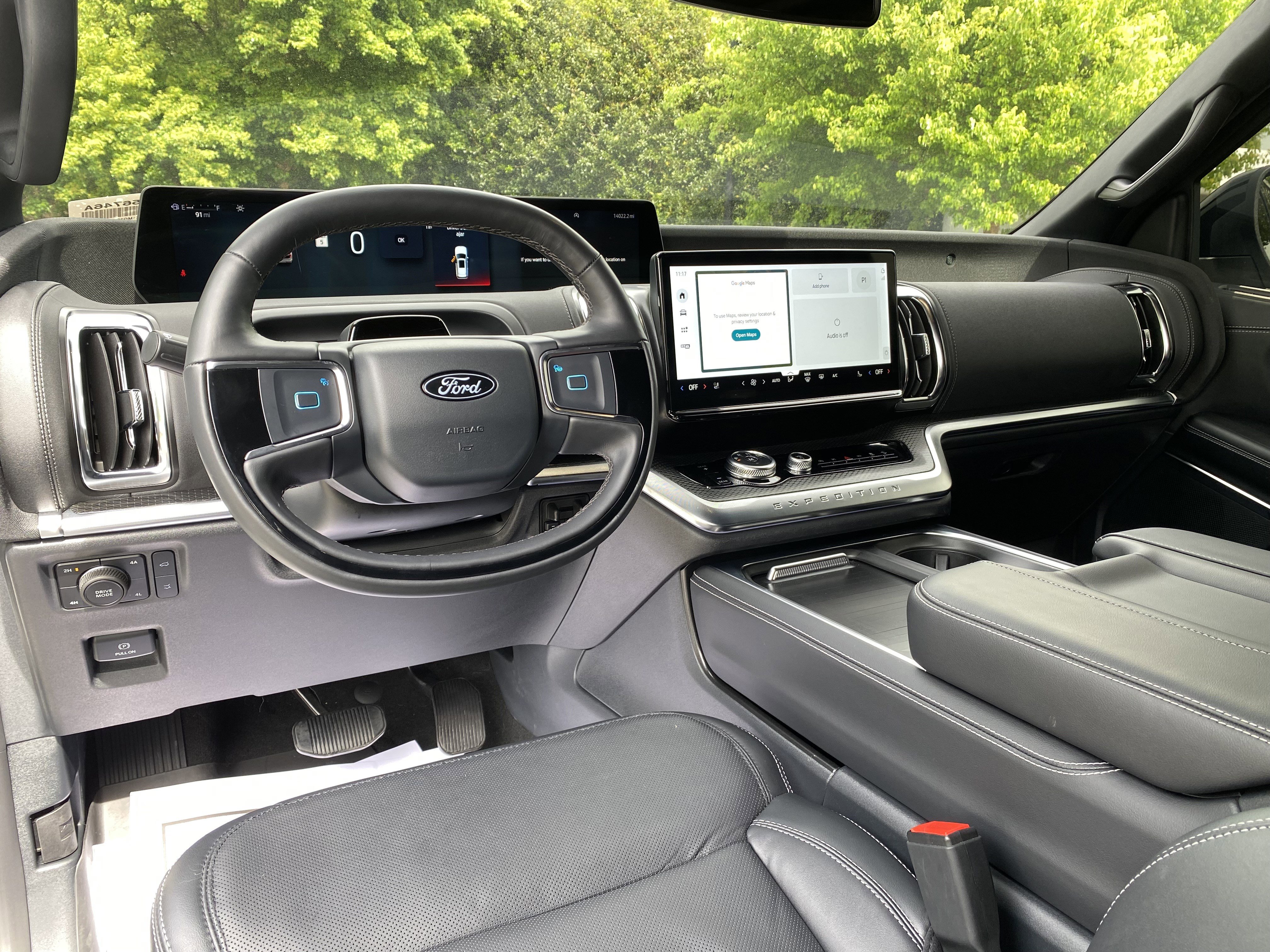 Used 2025 Ford Expedition Max Platinum w/ Stealth Performance Package AWD/4WD image 34