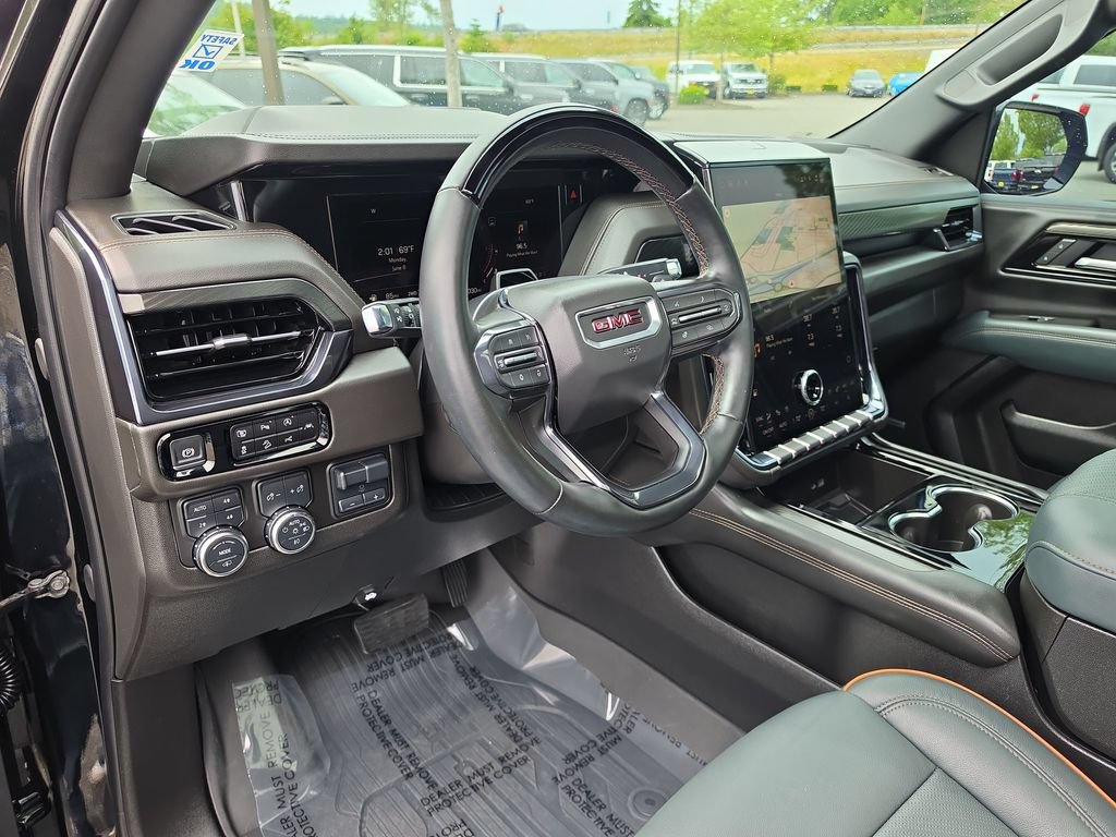 Certified 2025 GMC Yukon AT4 w/ AT4 Premium Plus Package AWD/4WD image 11