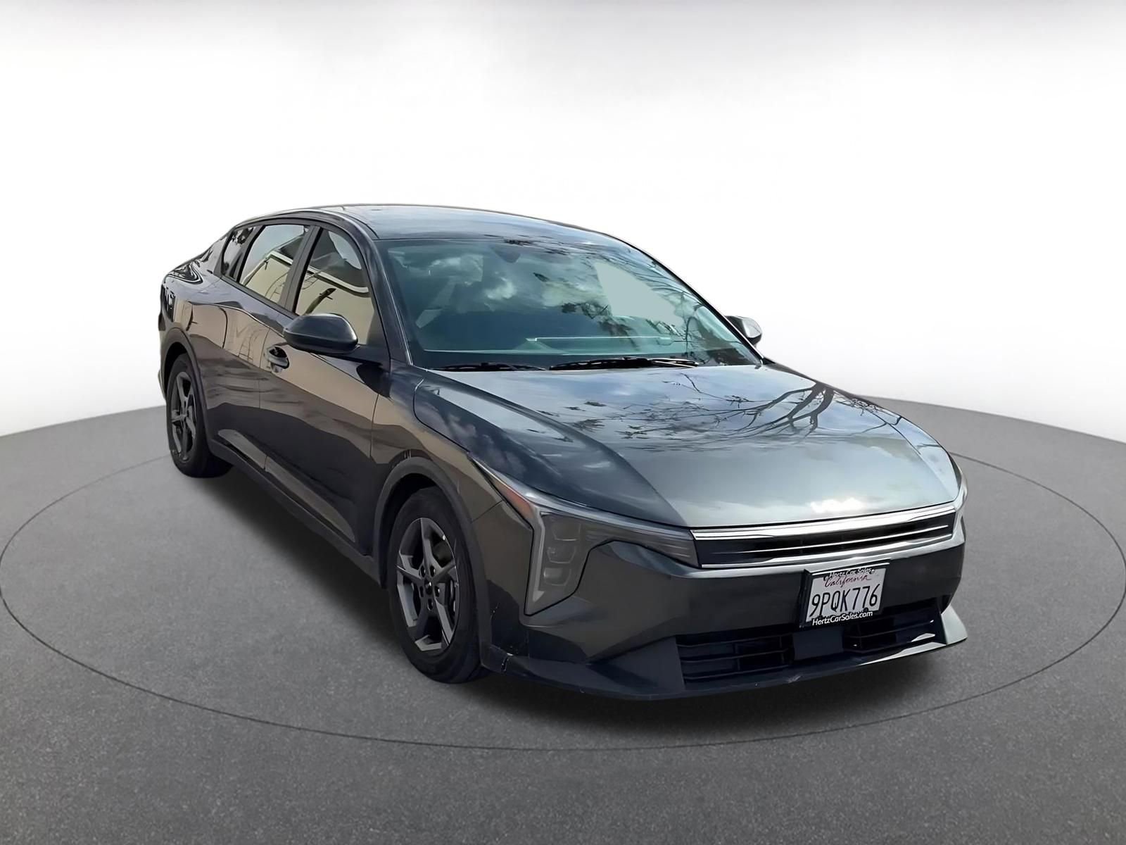 Used 2025 Kia K4 LXS image 3