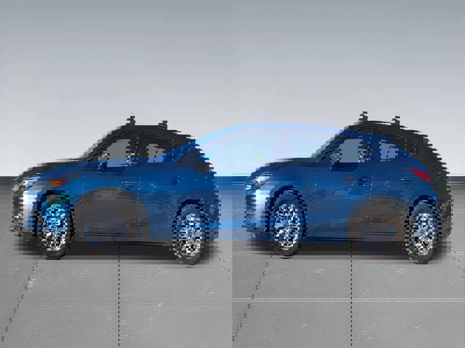 Used 2018 MAZDA MAZDA3 Sport image 3