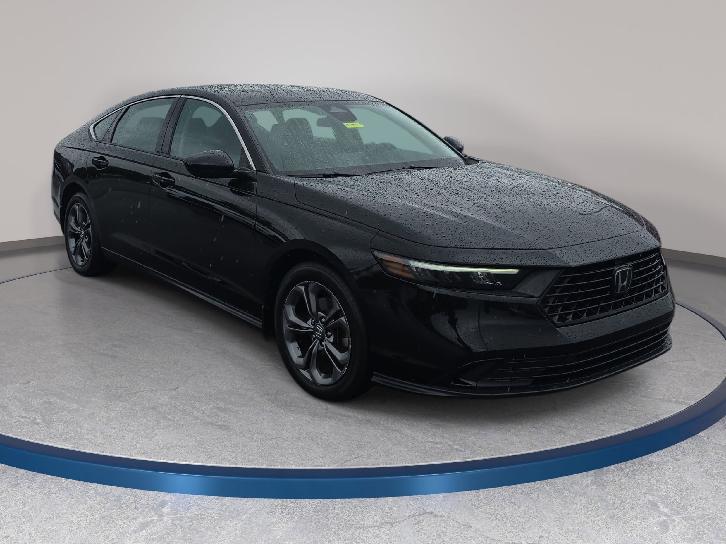 Used 2023 Honda Accord EX image 3