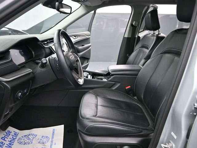 Used 2022 Jeep Grand Cherokee Limited image 10