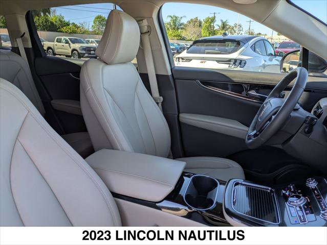 Certified 2023 Lincoln Nautilus AWD image 23