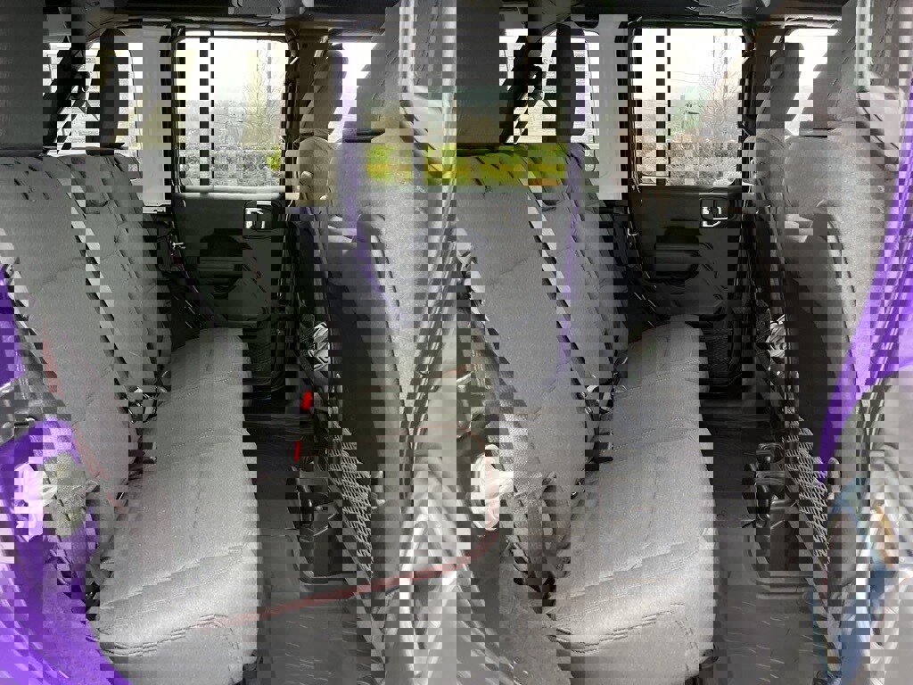 New 2026 Jeep Wrangler Unlimited Rubicon w/ Technology Group image 23