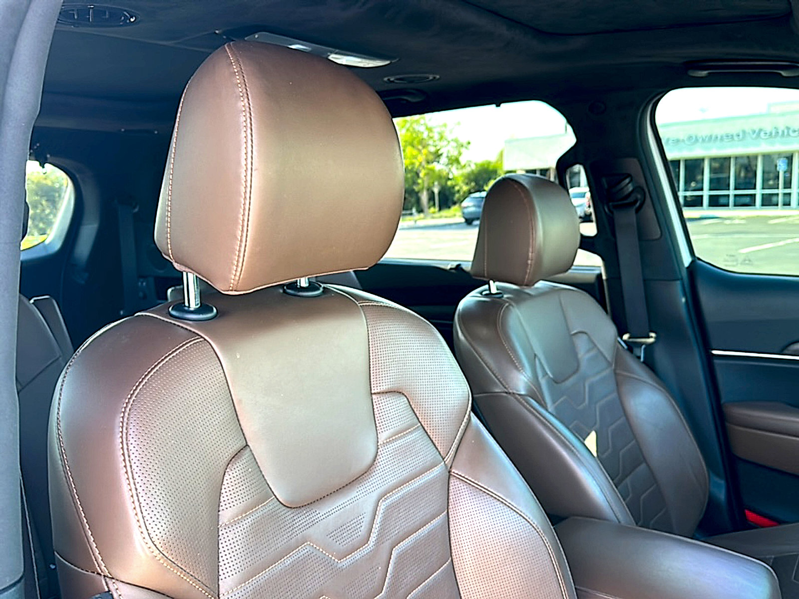 Used 2022 Kia Telluride SX w/ SX Prestige Package image 25