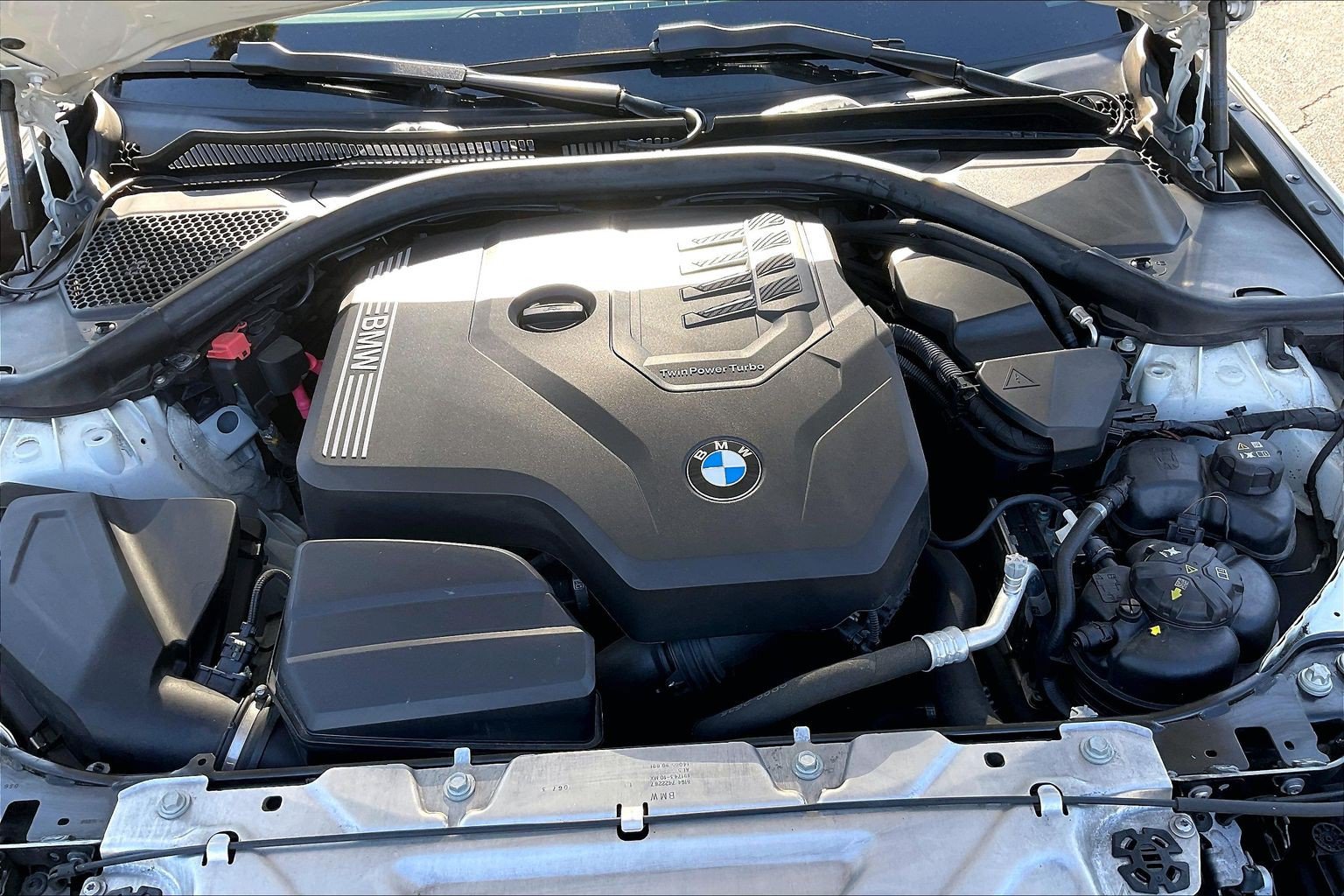 Used 2023 BMW 330i Sedan w/ Convenience Package RWD image 29