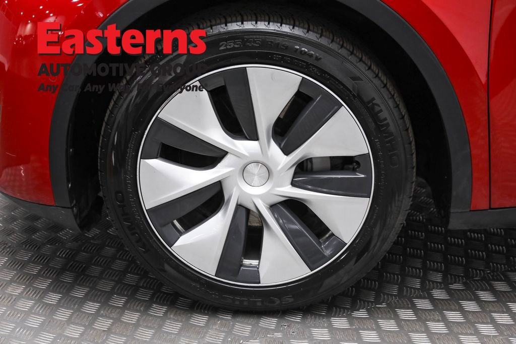 Used 2021 Tesla Model Y 2WD image 29