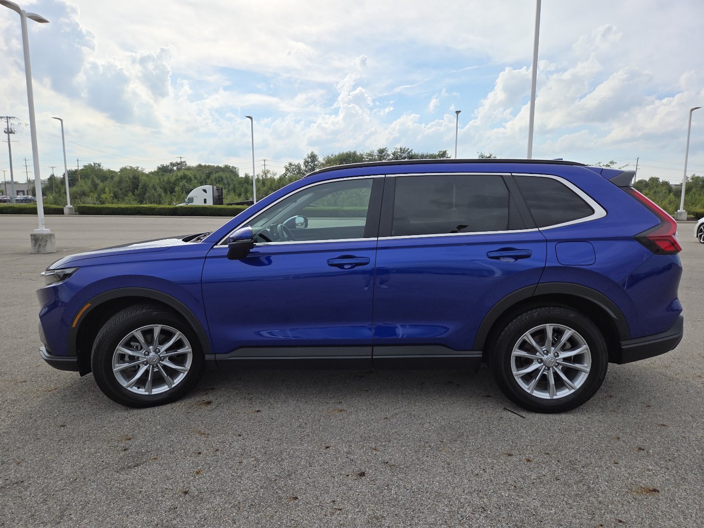 Used 2024 Honda CR-V EX-L image 16