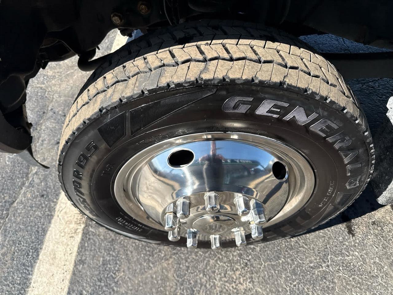 Used 2019 Ford F550 4x4 Regular Cab Super Duty image 11