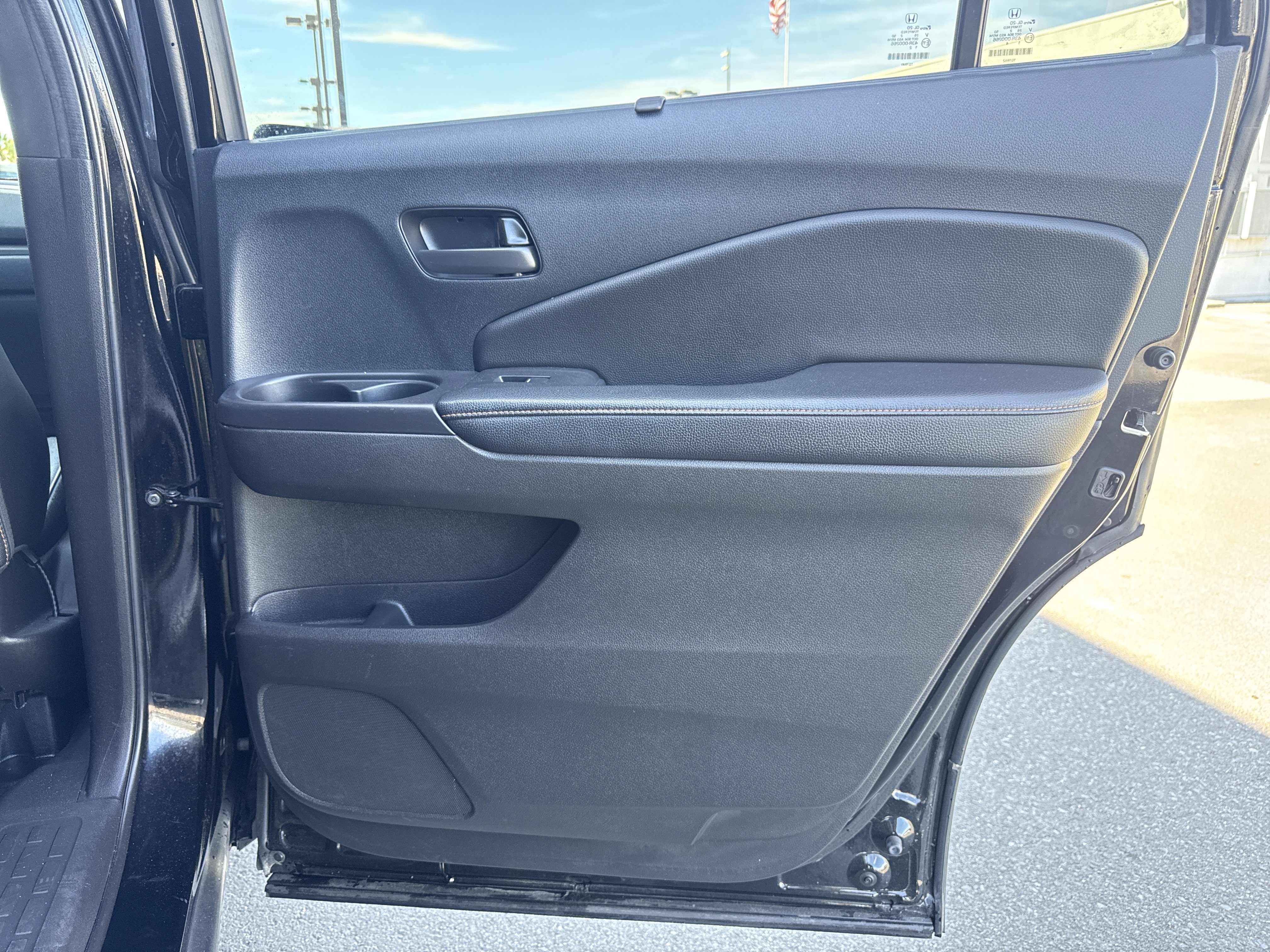 Used 2022 Honda Pilot TrailSport image 43