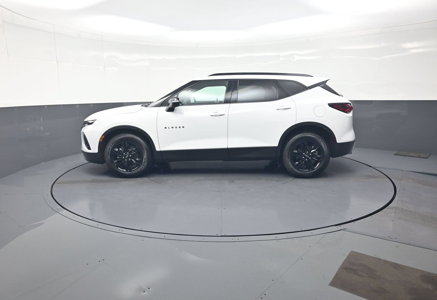 Used 2021 Chevrolet Blazer LT AWD/4WD image 6