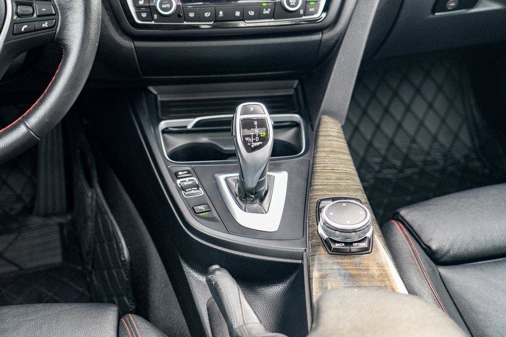 Used 2016 BMW 435i Coupe w/ Technology Package image 22