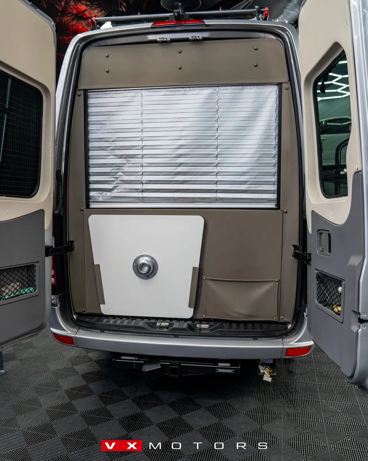 Used 2017 Mercedes-Benz Sprinter 3500 image 21