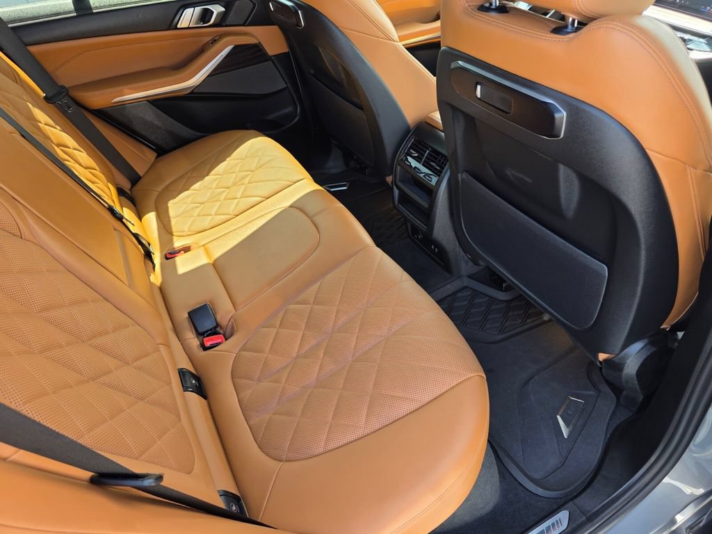 Certified 2025 BMW X5 sDrive40i w/ M Sport Package RWD image 26
