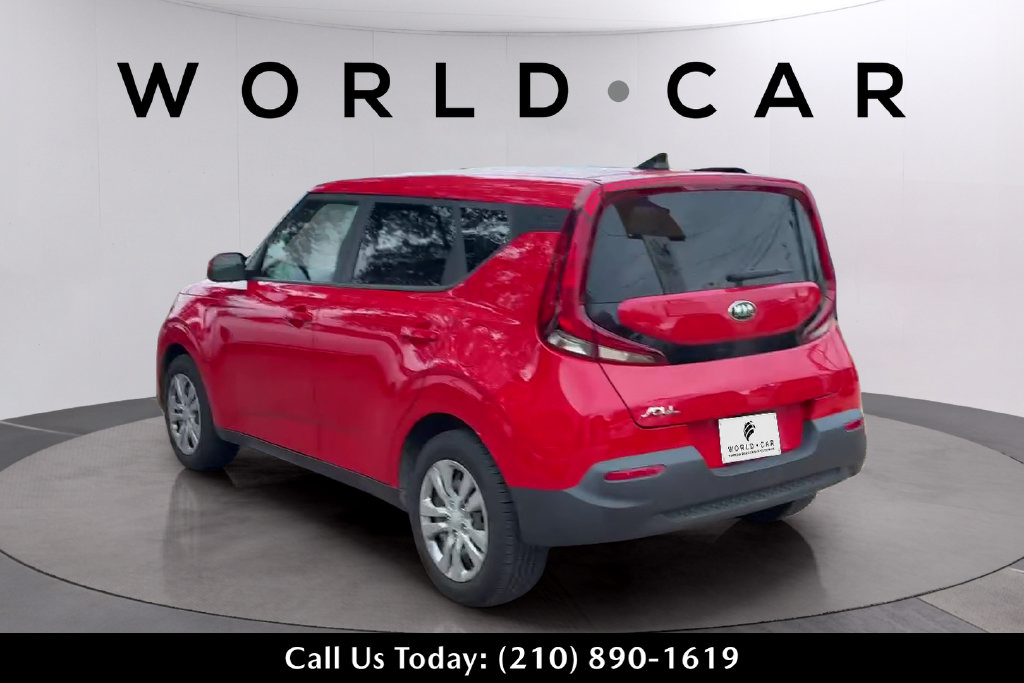 Used 2020 Kia Soul LX FWD image 10
