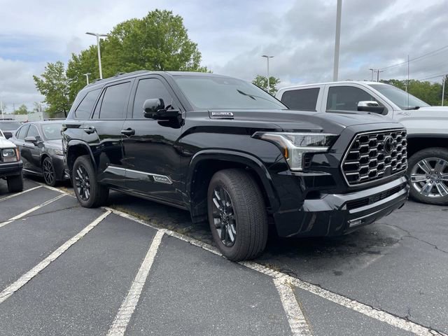 Used 2026 Toyota Sequoia Platinum AWD/4WD image 6
