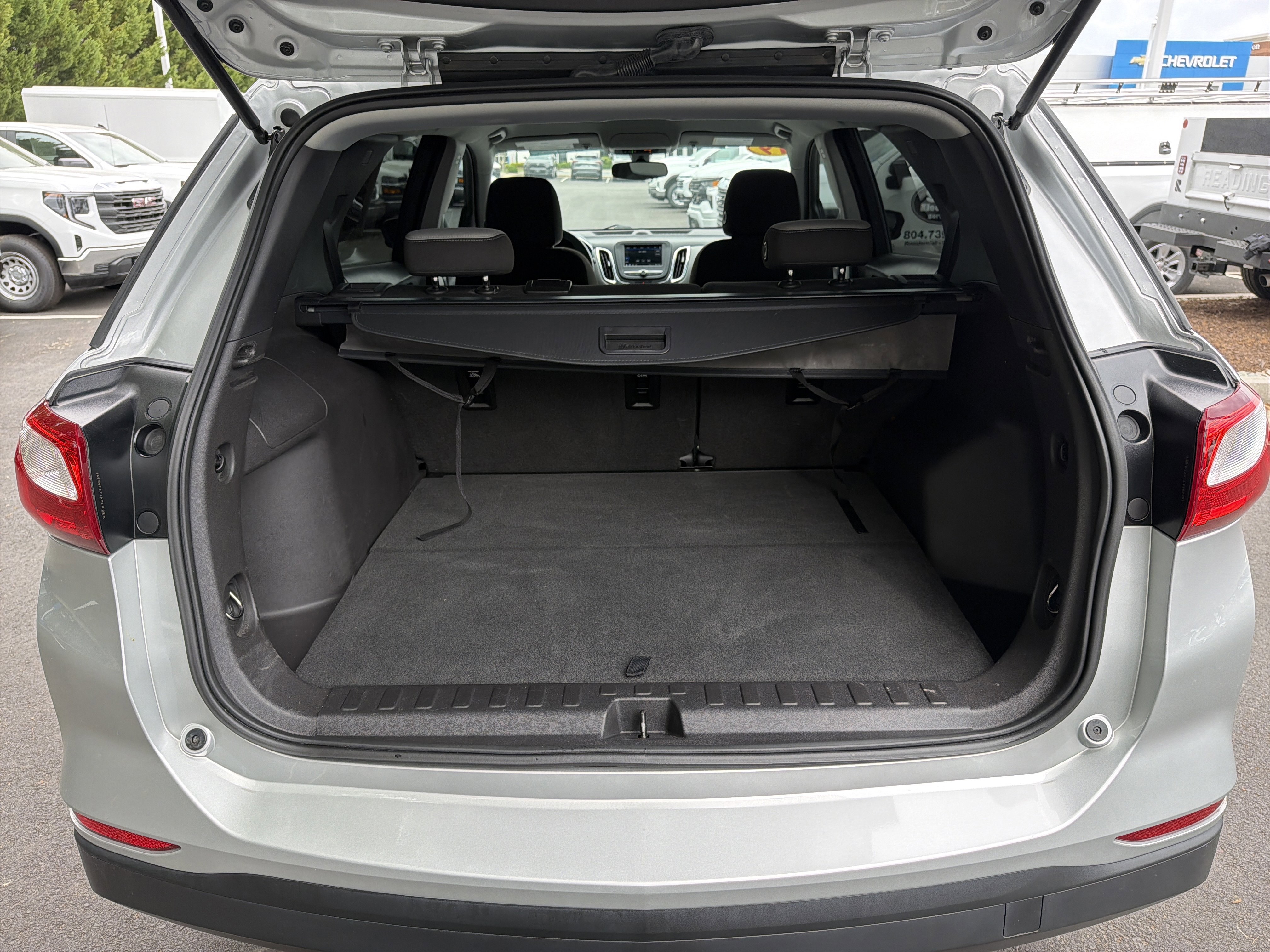 Used 2019 Chevrolet Equinox LS w/ LS Convenience Package FWD image 30