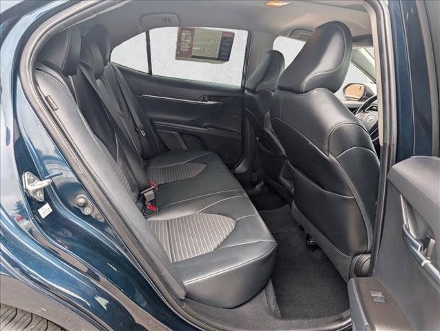 Used 2021 Toyota Camry SE w/ Convenience Package FWD image 17