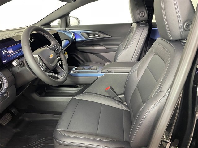 New 2026 Chevrolet Equinox EV LT image 2