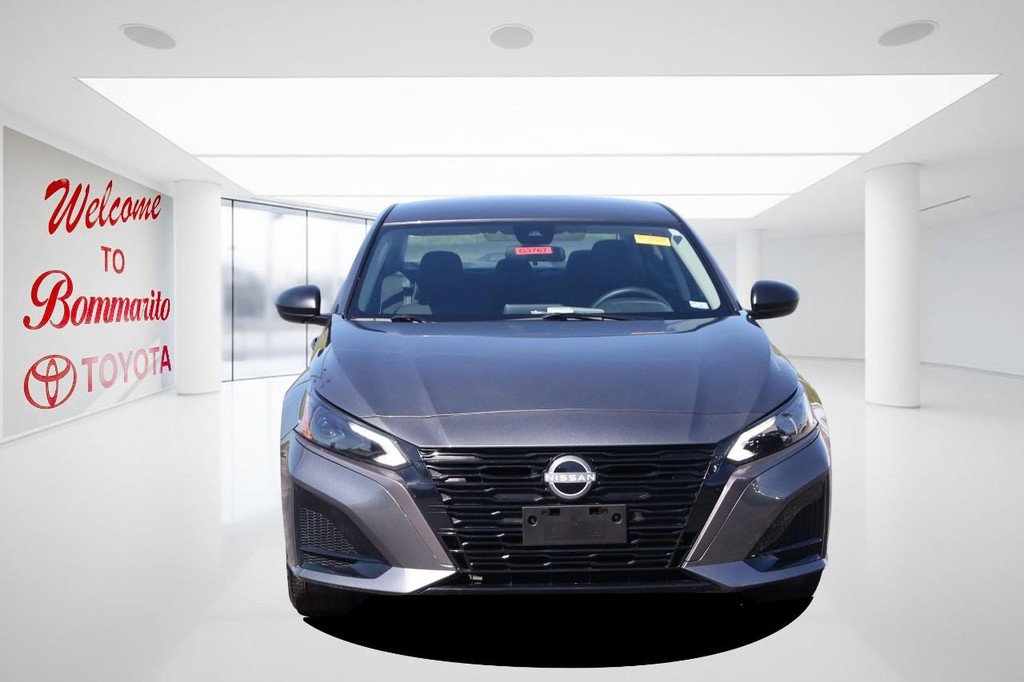 Used 2026 Nissan Altima 2.5 SV FWD image 4