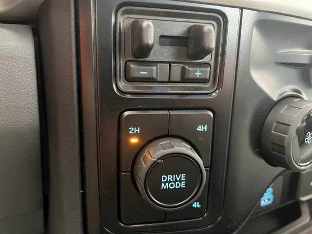 New 2026 Ford F550 4x4 Regular Cab Super Duty image 19