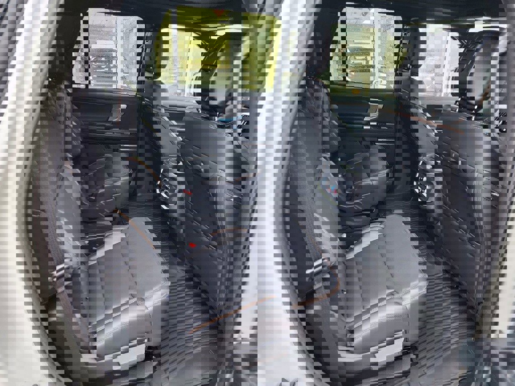 New 2026 Ford Expedition Tremor image 18