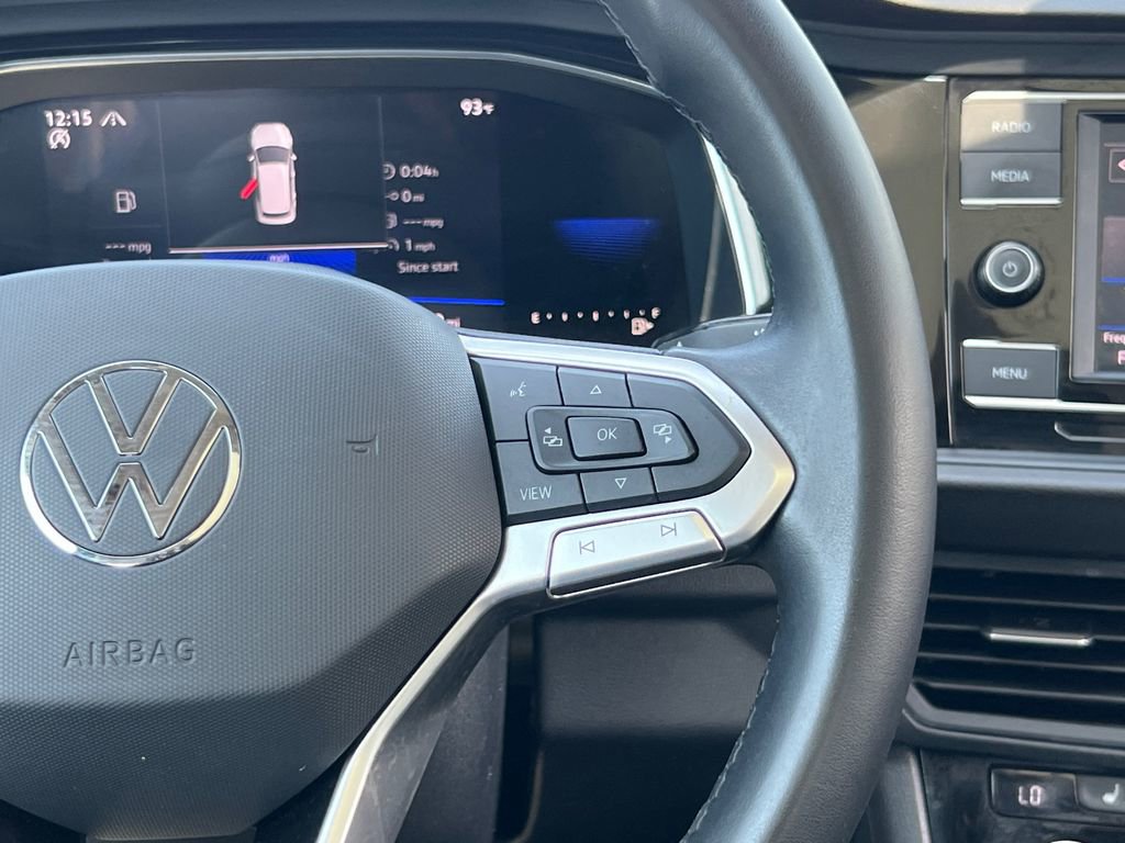 Certified 2023 Volkswagen Jetta SE image 17