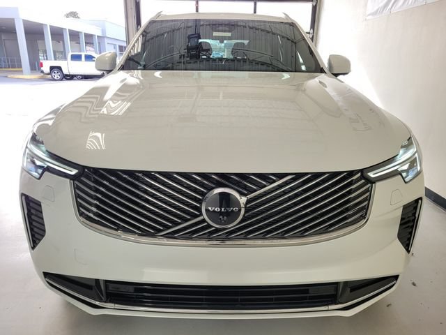 New 2026 Volvo XC90 B6 Plus w/ Protection Package Premier AWD/4WD image 8