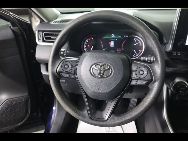 Used 2023 Toyota RAV4 XLE image 16