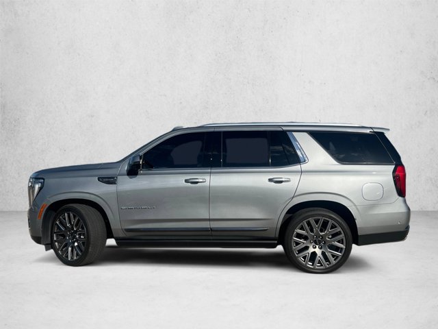 Used 2025 GMC Yukon Denali Ultimate AWD/4WD image 9