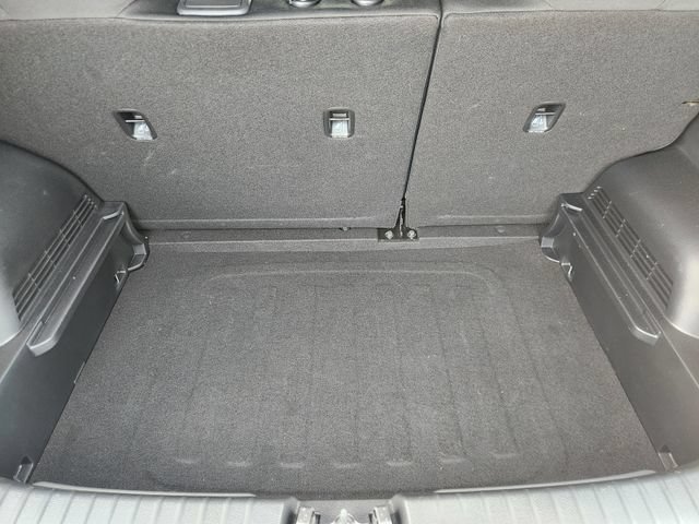 Used 2024 Kia Soul LX w/ Option Group 015 FWD image 32