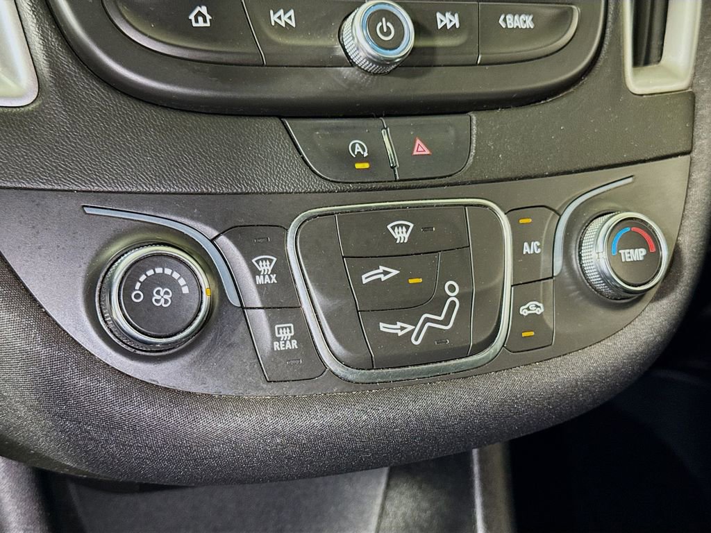 Used 2021 Chevrolet Malibu RS w/ LPO, Floor Liner Package FWD image 13