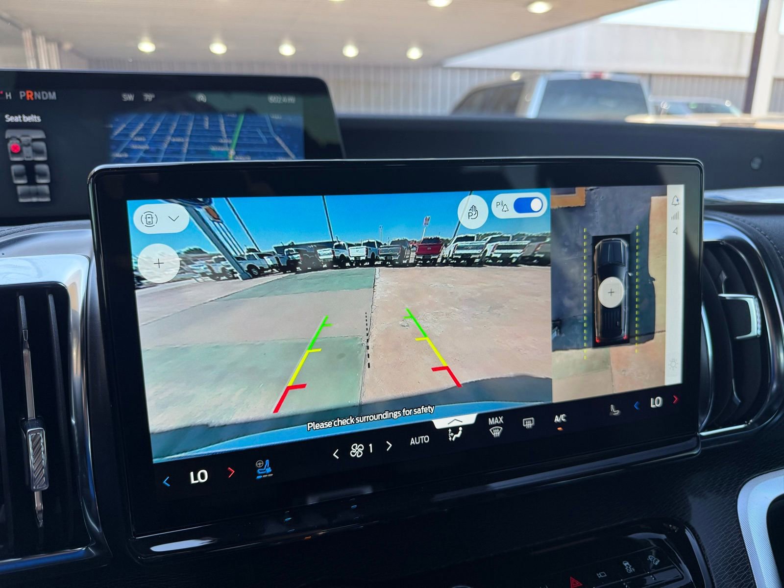 New 2025 Ford Expedition Platinum w/ Stealth Performance Package image 28