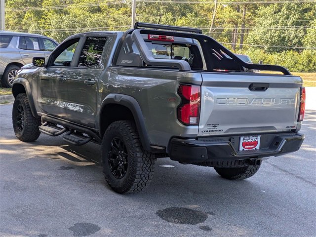 New 2025 Chevrolet Colorado ZR2 w/ Midnight Edition image 5