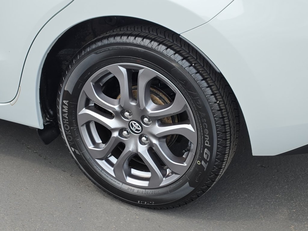 Used 2019 Toyota Yaris LE FWD image 10