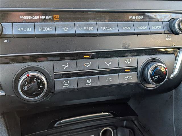 Used 2020 Kia Optima LX image 12