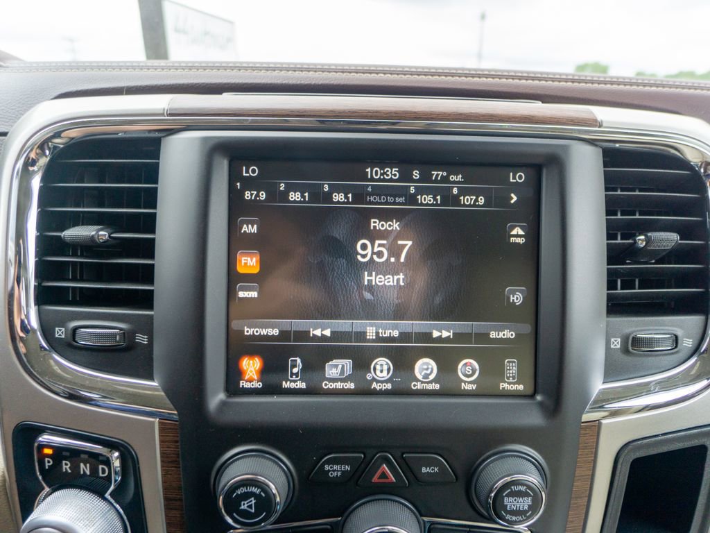 Used 2016 RAM 1500 Laramie w/ Convenience Group image 26