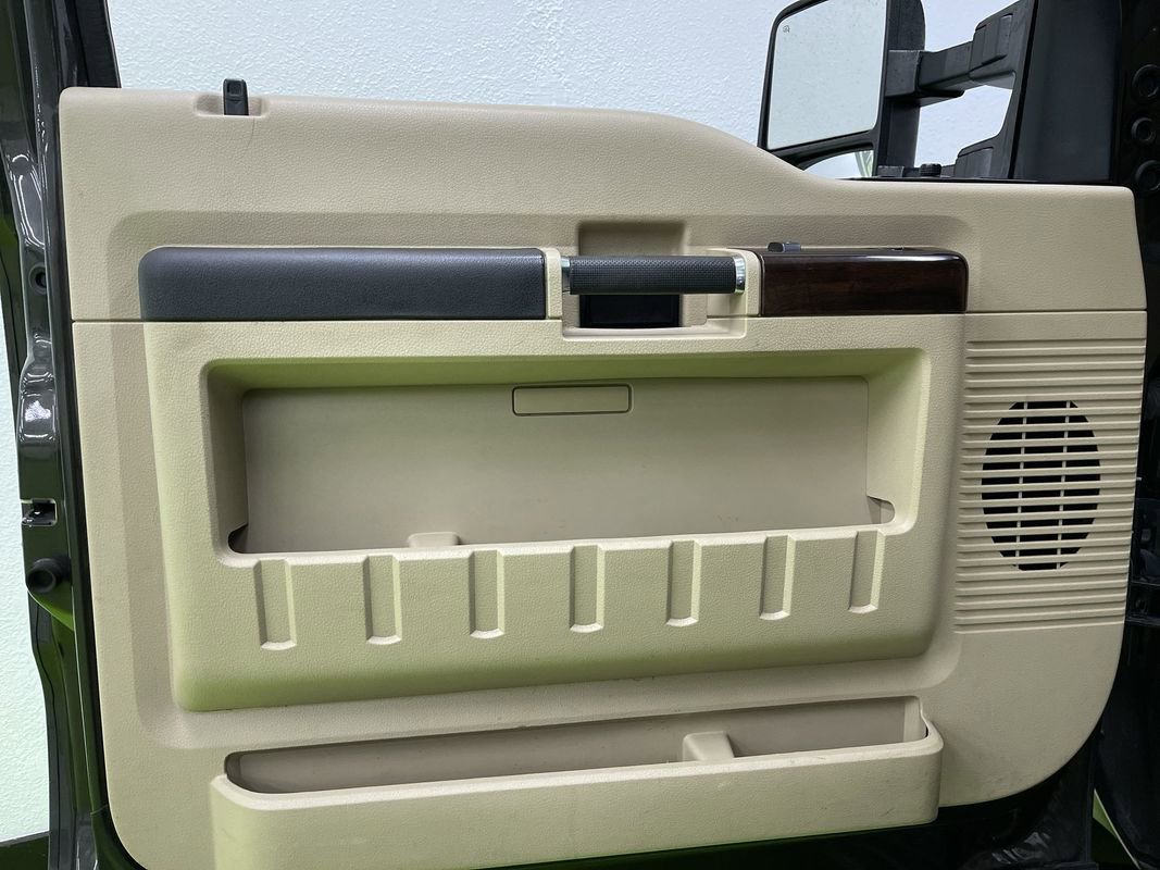 Used 2008 Ford F350 Lariat image 17