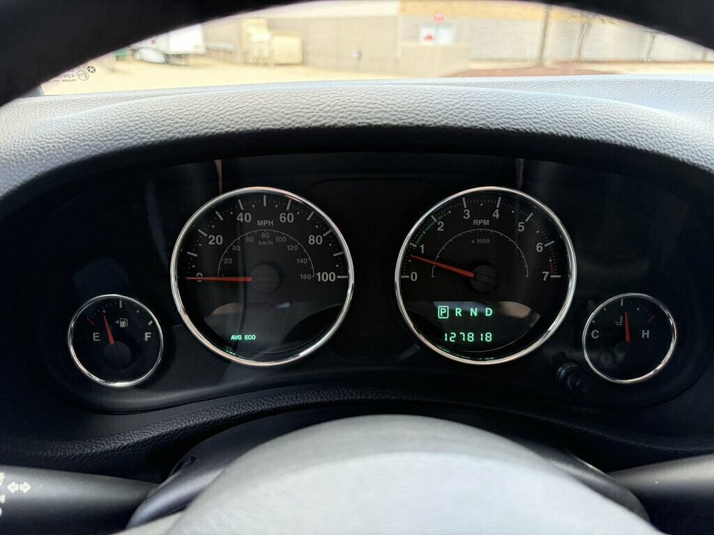 Used 2013 Jeep Wrangler Unlimited Sahara w/ Dual Top Group AWD/4WD image 24