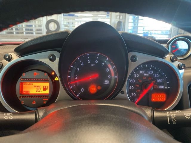 Used 2016 Nissan 370Z Touring Sport image 15
