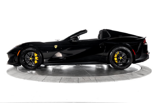 Certified 2022 Ferrari 812 GTS RWD image 3