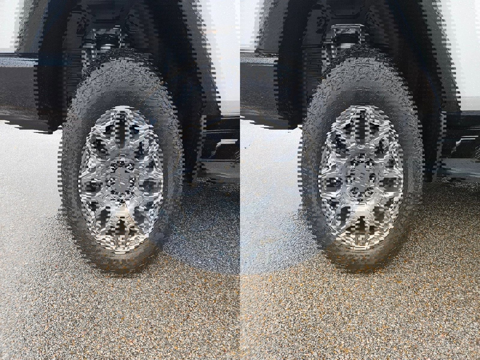 New 2025 GMC Hummer EV 3X image 33