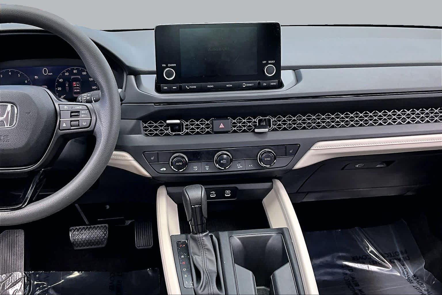 Used 2024 Honda Accord EX image 7