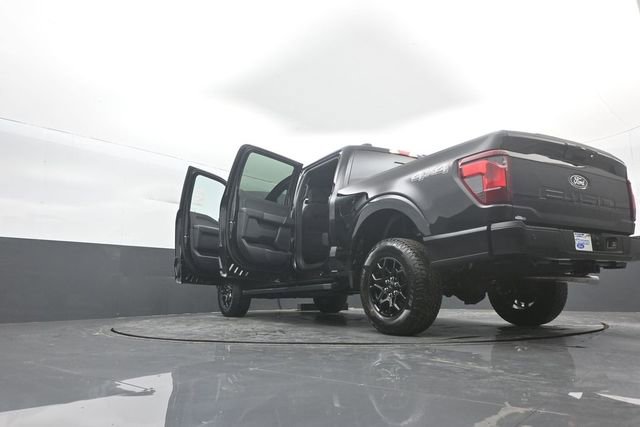 New 2026 Ford F150 XLT w/ Equipment Group 302A MID image 40