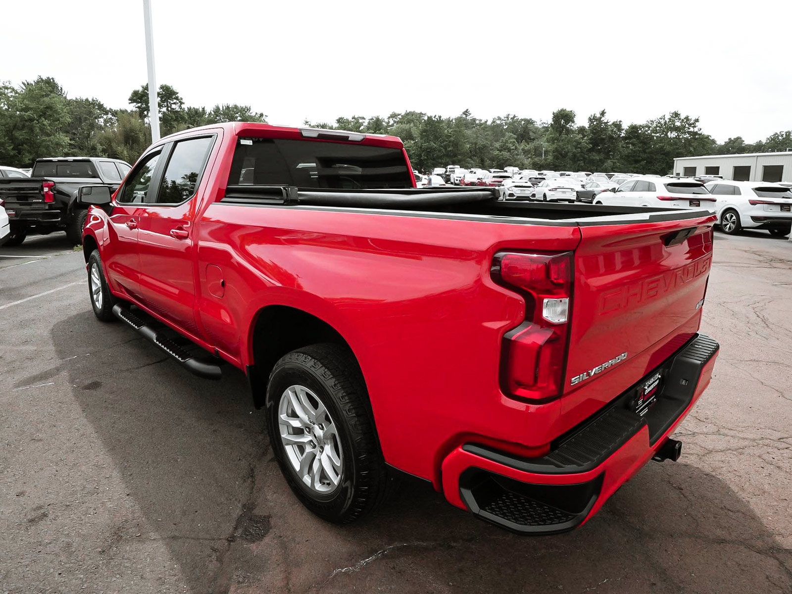 Used 2021 Chevrolet Silverado 1500 RST AWD/4WD image 4